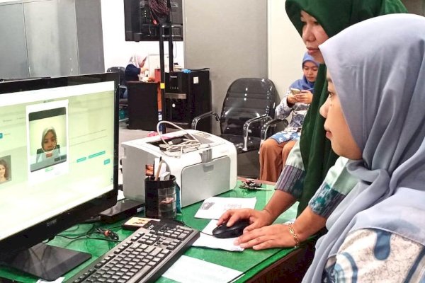 Kominfo Makassar Gencar Maksimalkan Pendampingan Penerbitan TTE