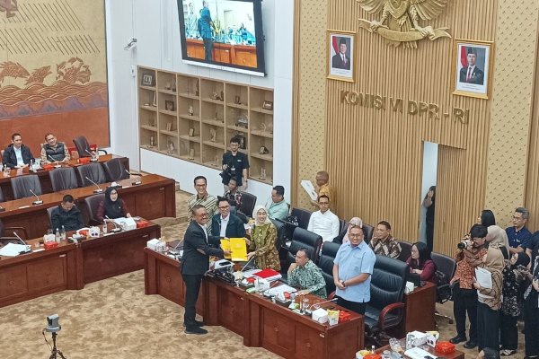 DPR-Pemerintah Sepakat Kebut Pengesahan RUU BUMN Terkait Danantara