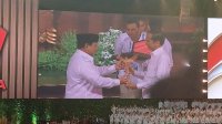 Prabowo Beri Hadiah Keris ke Jokowi, Pengamat Politik Sebut Melambangkan Kesetiaan