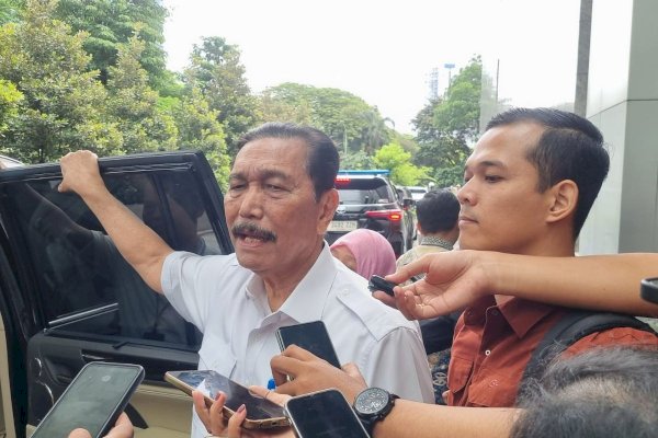 Bocoran dari Luhut: Tak Ada Lagi BBM Subsidi Mulai 2027