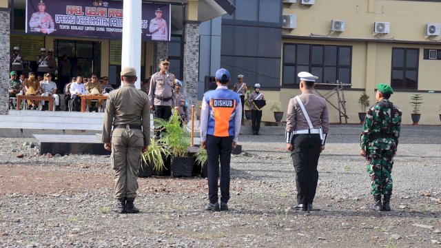 Wabup Soppeng Lutfi Halide Hadiri Apel Gelar Pasukan Operasi Kelamatan Pallawa 2025.