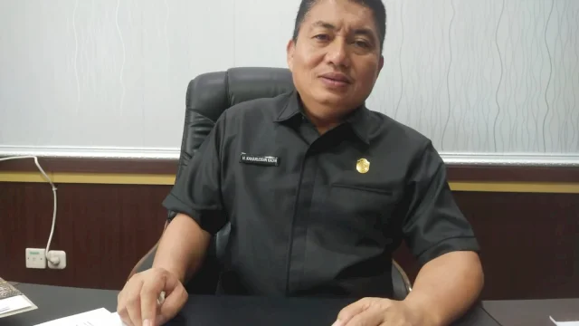 Ketua DPRD Parepare Kaharuddin Kadir.