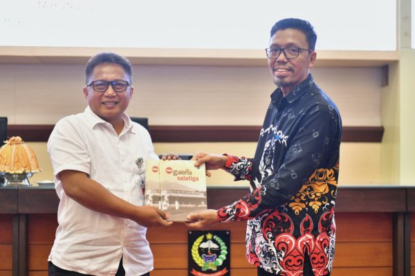 Plh Kadis Kominfo SP Sulsel Promosikan Kuliner-Wisata Khas Sulsel di Hadapan Pj Wali Kota Salatiga