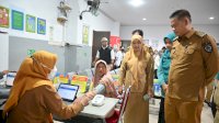 Pj Gubernur Sulsel Prof Fadjry Djufry Launching Program Pemeriksaan Kesehatan Gratis di Puskesmas Tamalate