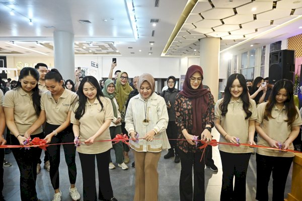 Wakil Gubernur Sulsel Fatmawati Rusdi Resmikan Cardea Physiotherapy dan Pilates Makassar
