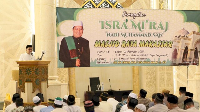 Wali Kota Makassar Hadiri Peringatan Isra Miraj.