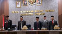 DPRD Pinrang Sahkan Penetapan Pasangan Irwan-Sudirman Sebagai Bupati dan Wakil Bupati Terpilih Periode 2025-2030