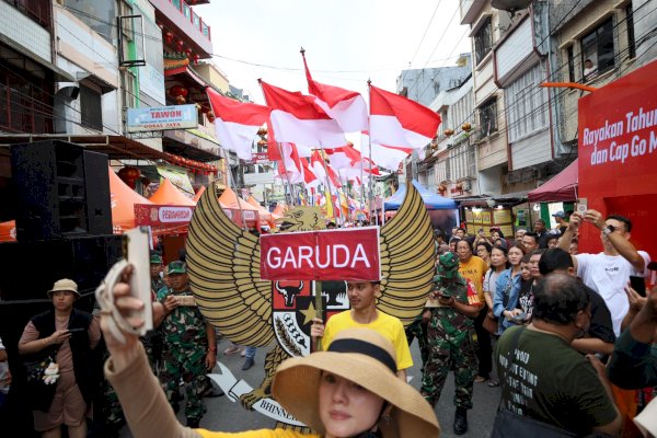 Indahnya Keberagaman, Karnaval Jappa Jokka Cap Go Meh Tampilkan Barisan NKRI, Kebaya Peranakan Hingga Puluhan Barongsai
