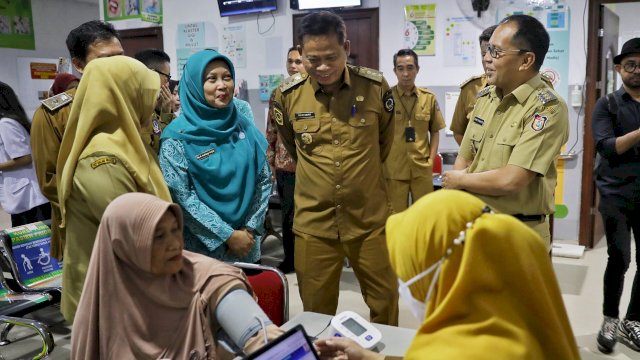 Danny Pomanto Masifkan Sosialisasi Program Nasional Skrining Kesehatan Gratis di Makassar.