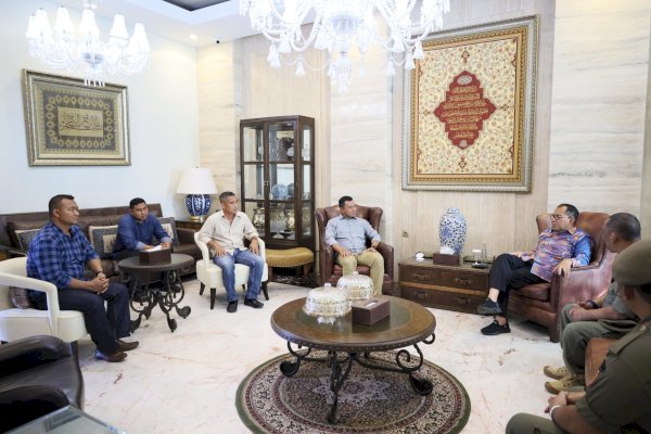 Tunjukkan Keakraban, Danny Pomanto- Mayor Marinir Yusman Saling Izin Pamit