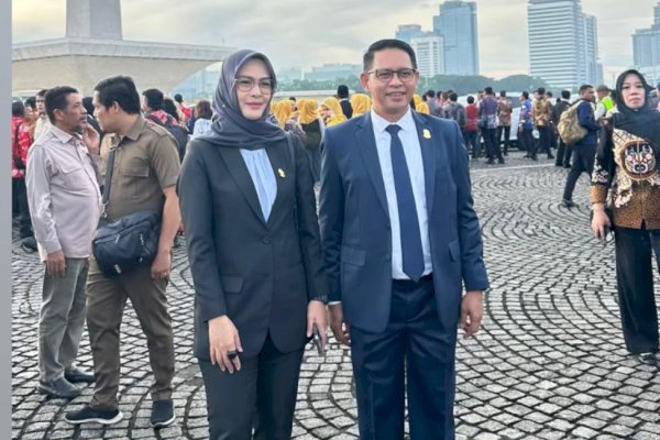 Ketua DPRD Makassar Supratman dan Ketua DPRD Sulsel Rachmatika Dewi Hadiri Pelantikan Kepala Daerah di Istana