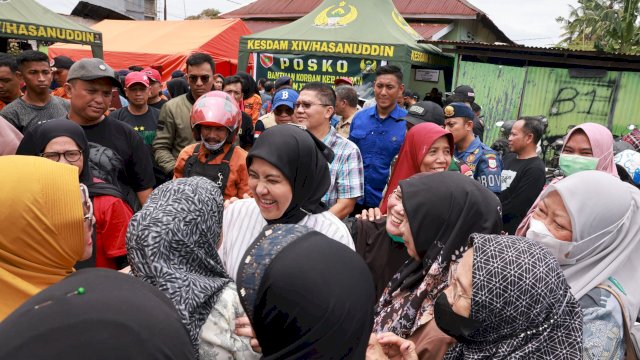 Wakil Wali Kota Makassar Salurkan Bantuan Bagi Warga Terdampak.