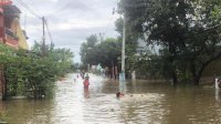 Banjir Makassar Rendam Kecamatan Biringkanaya dan Manggala, 179 Jiwa Diungsikan 