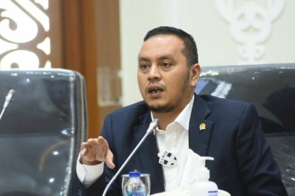 Willy Aditya: Efisiensi Anggaran Harus Utamakan Kepentingan Rakyat