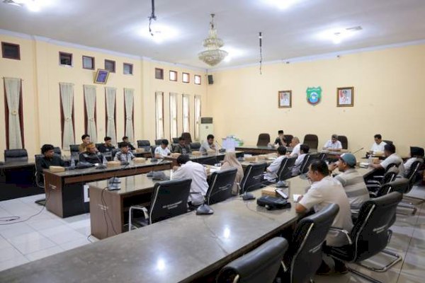 DPRD Gelar RDP, Bahas Kondisi Sekolah di Liukang Kalmas