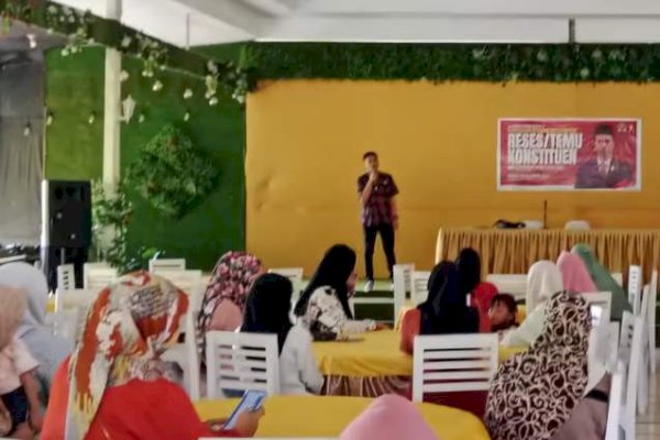 Anggota DPRD Pangkep Ririn Prakarsa Serap Aspirasi Warga Soal Infrastruktur dan Penerangan Jalan