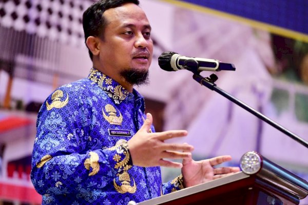 Gubernur Sulsel Andi Sudirman Minta Kepala Daerah Siap Siaga saat Cuaca Ekstrem