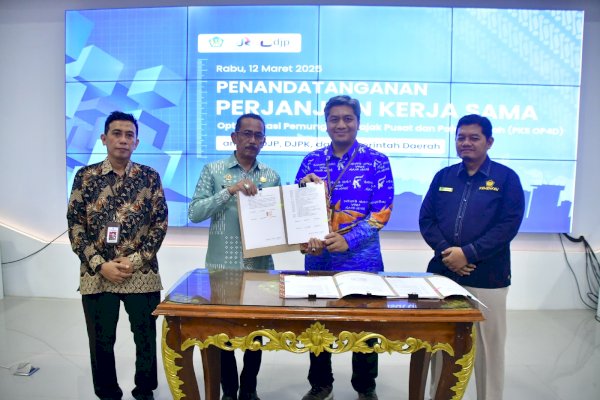 Sekda Sinjai Ikuti Penandatanganan PKS Optimalisasi Pemungutan Pajak Pusat Dan Daerah Via Daring