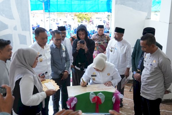 Bupati Sinjai Resmikan Masjid Besar Ikhwanusshafaa Manipi, Simbol Persatuan dan Kebersamaan