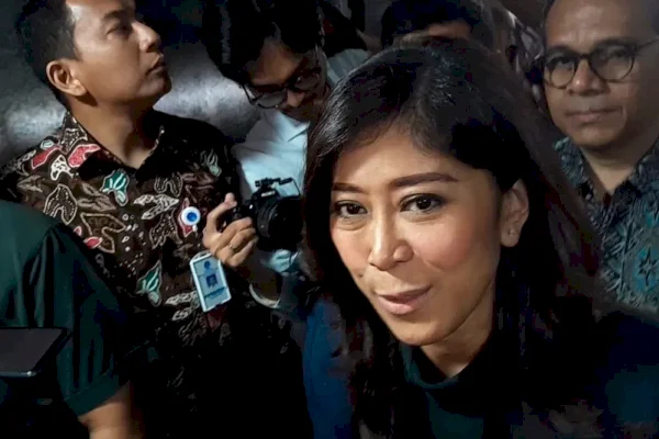 Menkomdigi Meutya Hafid Umumkan Penurunan Tarif Telekomunikasi 50 Persen Saat Lebaran 2025