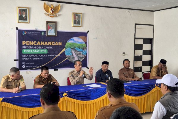 Sekda Sinjai Andi Jefrianto Asapa Buka Pencanangan dan Pengukuhan Agen Desa Cantik 2025