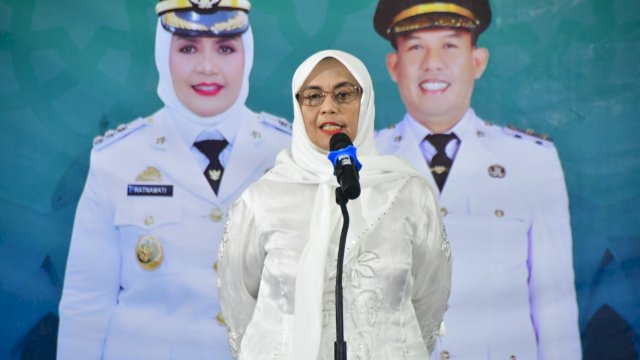 Bupati Sinjai Ratnawati.
