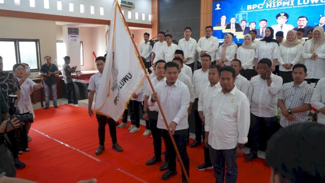 Devhy Jabat Ketum HIPMI Luwu.