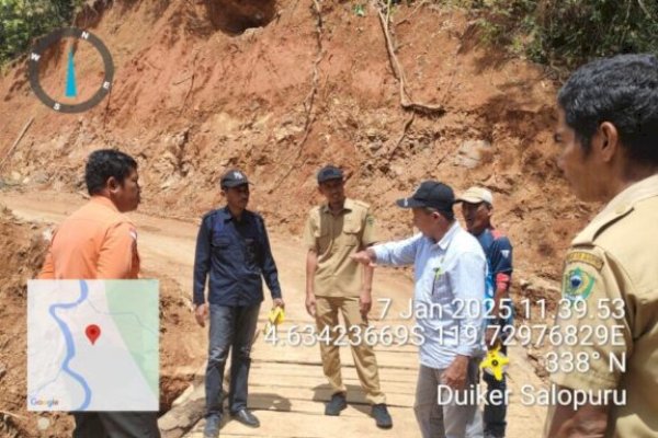 Cek Lokasi Longsor, Komisi III DPRD Barru Ajak Dua OPD Tinjau Jalan Putus