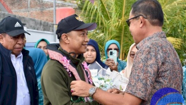 Bupati dan Wakil Bupati Kepulauan Selayar H. Muh. Natsir Ali dan H. Muhtar.