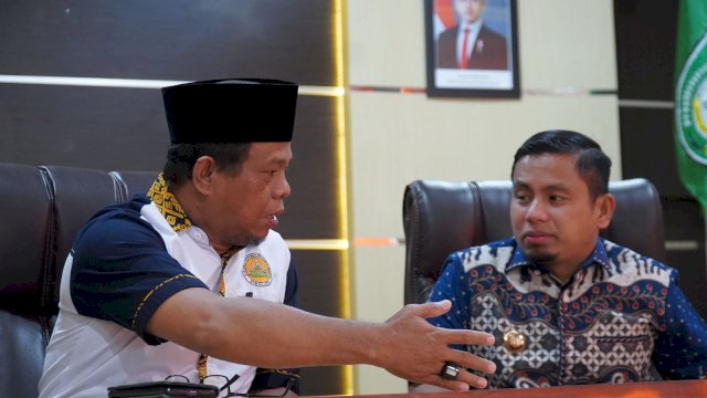 Wali Kota Parepare Apresiasi Wujud Solidaritas IKKB Sibolata, Bagikan Sembako Hasil Swadaya Pengurus