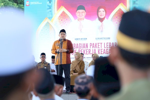 Pemkot Makassar Salurkan 5.500 Paket Sembako untuk Pekerja Keagamaan