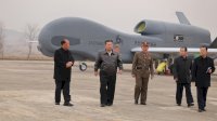 Waspada! Kim Jong-un Uji Coba Pesawat Perang Baru &#8216;Drone Bunuh Diri AI&#8217;