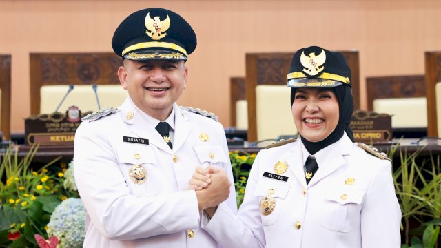 Wali Kota Makassar Munafri Arifuddin bersama wakilnya, Aliyah Mustika Ilham.