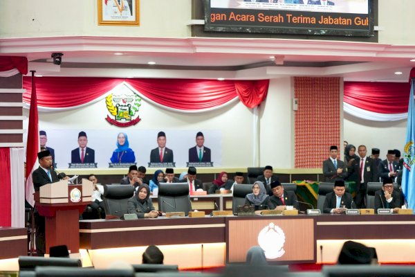 Andi Sudirman Sulaiman dan Fatmawati Rusdi Hadir Perdana di Sidang Paripurna DPRD Sulsel