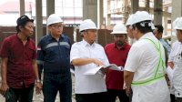Bupati Ibas Sidak Proyek Pembangunan Pasar Tomoni, Target Rampung Akhir Maret
