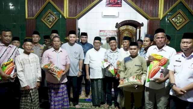 Bupati Takalar Daeng Manye Safari Ramadhan di Masjid Nurul Jihad.