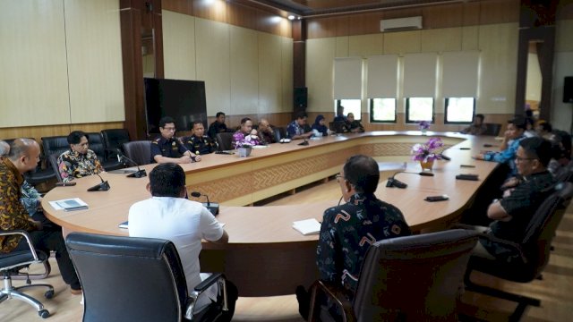 Wali Kota Parepare, Tasming Hamid, menerima audiensi dari perwakilan unit kerja vertikal Kementerian Keuangan.