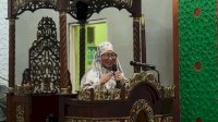 Tarawih di Masjid Nur Rahman, Wabup Puspa Pastikan Program Tiga Kartu Sakti Berjalan