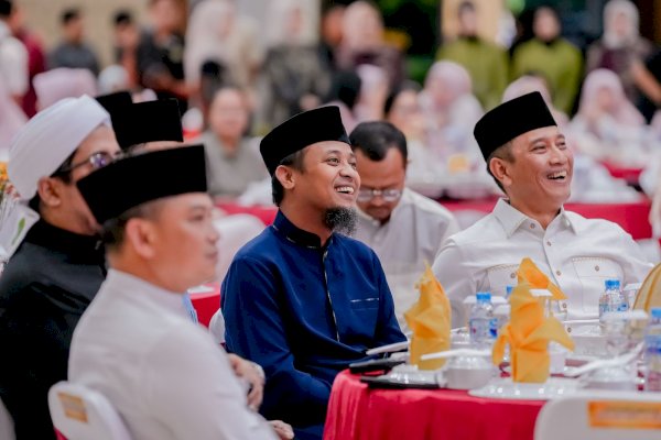 Gubernur Andi Sudirman Hadiri Buka Puasa Bersama Kapolda Sulsel, Tekankan Sinergi Pembangunan dan Keamanan