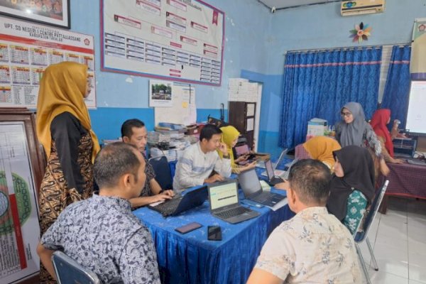 Terapkan Digitalisasi di Takalar, Bupati Daeng Manye Apresiasi UPT SD Negeri 1 Centre Pattallassang