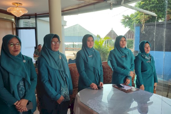 Ketua TP PKK Parepare Hadiri Pengukuhan Pengurus TP PKK dan Pokja Bunda PAUD Sulsel Secara Virtual