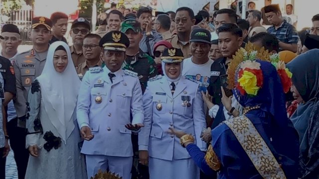 Bupati dan Wabup Sidrap Syaharuddin Alrif-Nurkanaah.