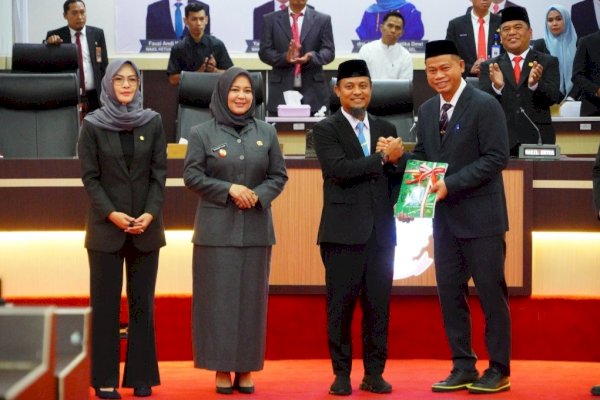 Sertijab Gubernur dan Wagub Sulsel, Rachmatika Dewi: Semoga Sinergi yang Terjalin Bawa Kemajuan Lebih Baik