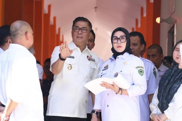 Andi Ina Bersama Abustan Tinjau Layanan Kesehatan RSUD Lapatarai Barru
