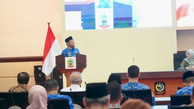 Gubernur Sulawesi Selatan, Andi Sudirman Sulaiman.