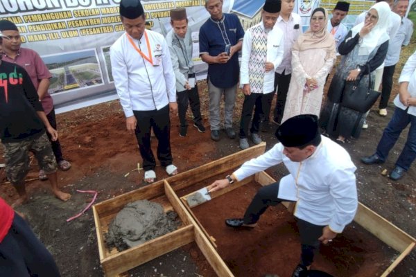Peletakan Batu Pertama UNH, Nurdin Halid: Investasi Besar dalam Pendidikan untuk Mencerdaskan Anak Bangsa