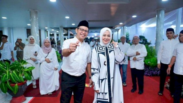 Ketua DPRD Makassar Supratman dan Wagub Sulsel Fatmawati Rusdi.