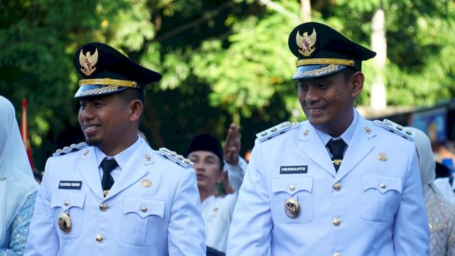 Wali Kota dan Wakil Wali Kota Tasming Hamid-Hermanto.