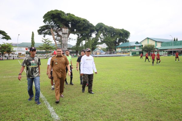 Munafri Arifuddin Lepas Kick Off Liga Mulia Ramadan 2025