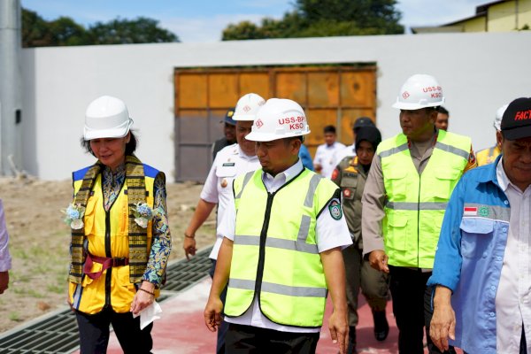 Wali Kota Parepare Tasming Hamid Dampingi Dirjen Cipta Karya Tinjau Stadion BJ Habibie
